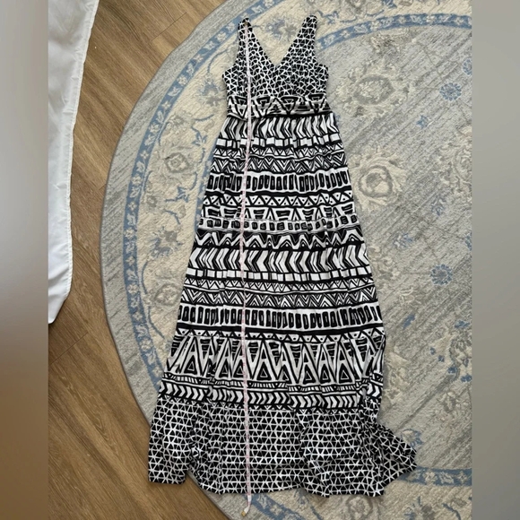 INC International Concepts Black and White Patterned Maxi Tank Dress - Picture 8 of 9